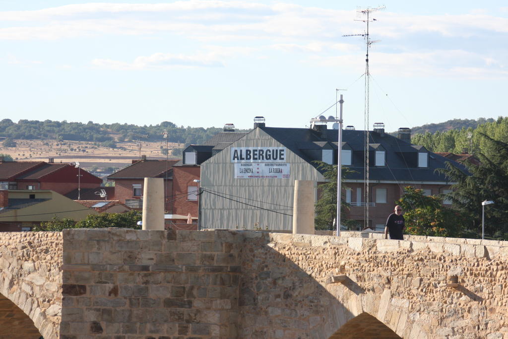 Albergue La Encina ออสปิตาล เด ออร์บีโก ภายนอก รูปภาพ